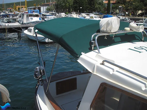 Inox konstrukcije za brodske tende po mjeri – čvrste i izdržljive.